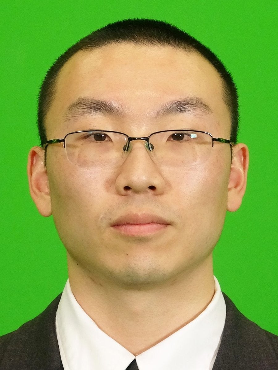 Portrait of Jonghwan Jeong
