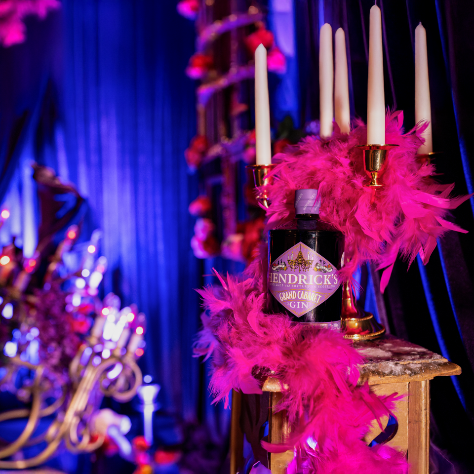 Hendricks | Maximalismo encapsulado en una botella